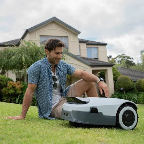 Kaip paruošti vejos robotą žiemai: 7 žingsniai iki pirmųjų šalnų