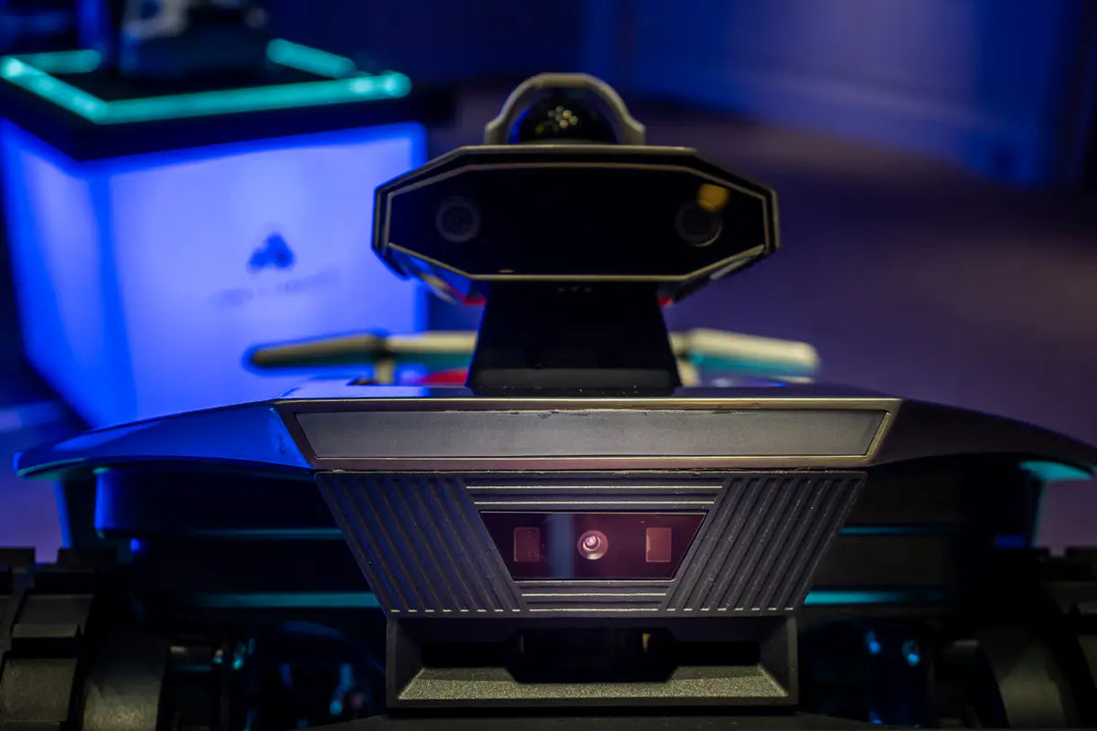 ANTHBOT R730 – AWD vejos robotas